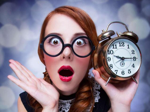 1分钟学会如何让电脑定时关机定时开机win7定时关机命令