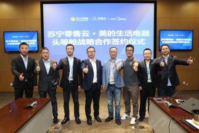 �ְ֡��ϲ䡱�ߺ����磬���鱳���к��ں���