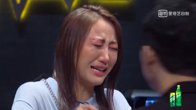这个才华横溢的女歌手，因为“民谣”标签被误解好几年...