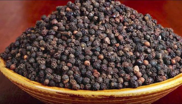 胡椒在古代为何如此珍贵有人为了胡椒丧命有的国家因为胡椒险些灭国